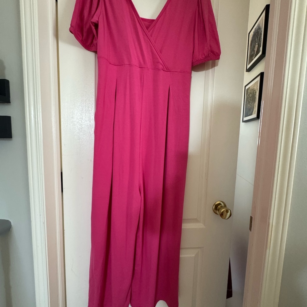 Smash + Tess Patricia Cropped Romper – Pop of Pink – Size L